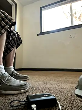 Snapshot of DirkD916 chatting on 10/19/25, 07:03 DirkD916 online show from 10/19/25, 07:03