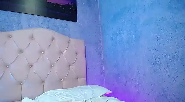 jennaa milf  online show from 12/26/24, 10:41