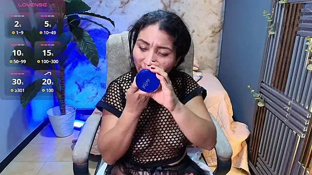 jennaa milf  online show from 06/23/26, 07:34