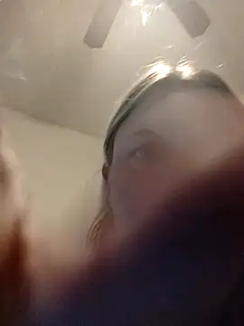 Snapshot of Playmate86 chatting on 02/19/25, 03:39 Playmate86 online show from 02/19/25, 03:39