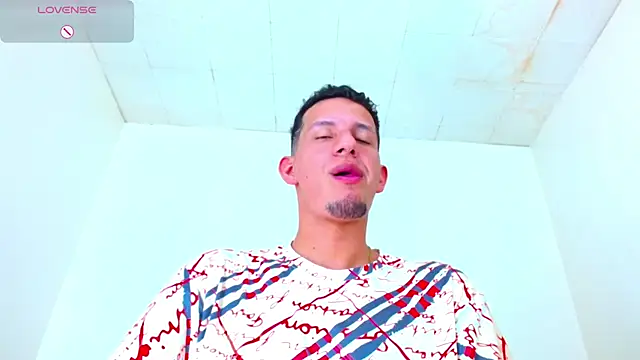 kevin  fox  online show from 10/08/25, 07:11