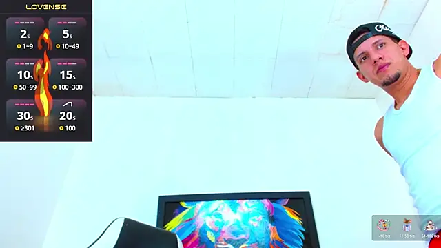 kevin  fox  online show from 10/20/25, 07:14