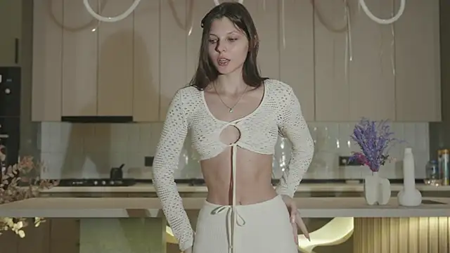 Snapshot of whisper_of_love chatting on 11/18/25, 02:17 whisper of love online show from 11/18/25, 02:17