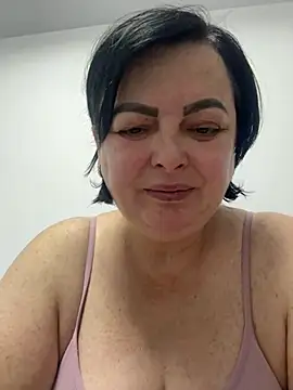 Amandamuller1982 online show from 12/28/24, 11:05