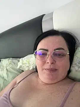 Amandamuller1982 online show from 12/29/24, 07:28