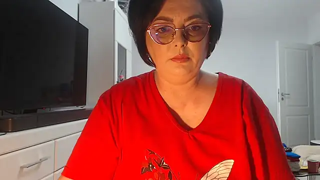 Amandamuller1982 online show from 05/20/26, 12:22