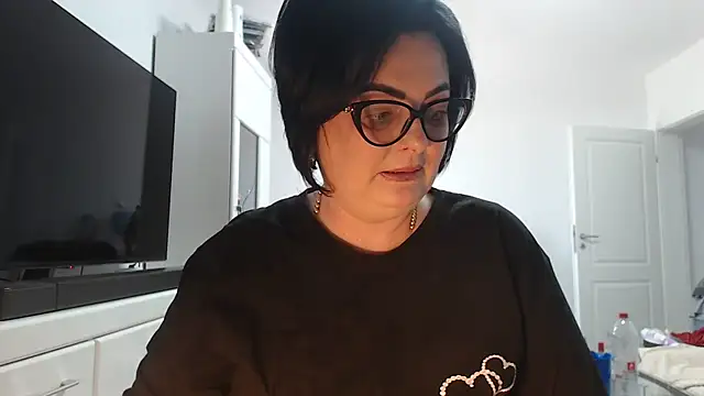 Amandamuller1982 online show from 07/05/26, 01:29