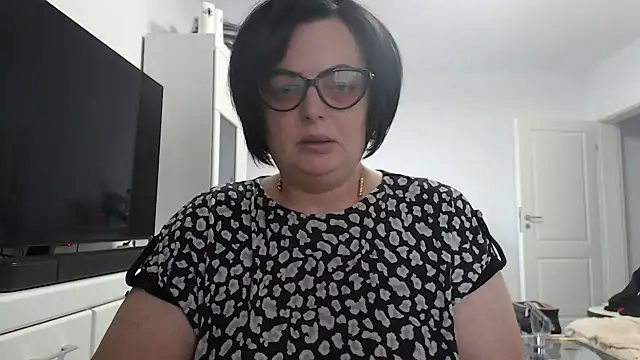 Amandamuller1982 online show from 07/28/26, 12:01