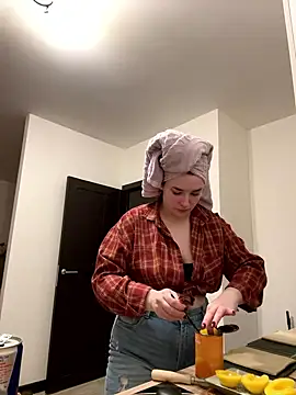 CookyDaisy online show from 12/04/24, 05:27