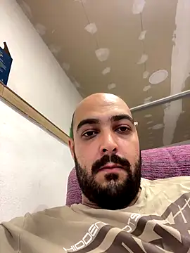 Snapshot of chicomallorca96 chatting on 10/20/25, 03:34 chicomallorca96 online show from 10/20/25, 03:34