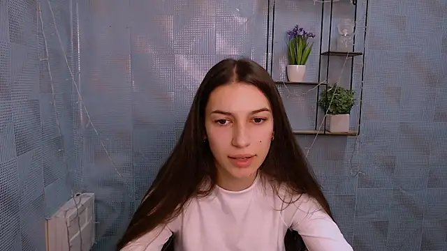 KarolinaRosse  online show from 12/23/24, 07:28