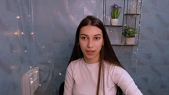 KarolinaRosse  online show from 12/23/24, 01:35