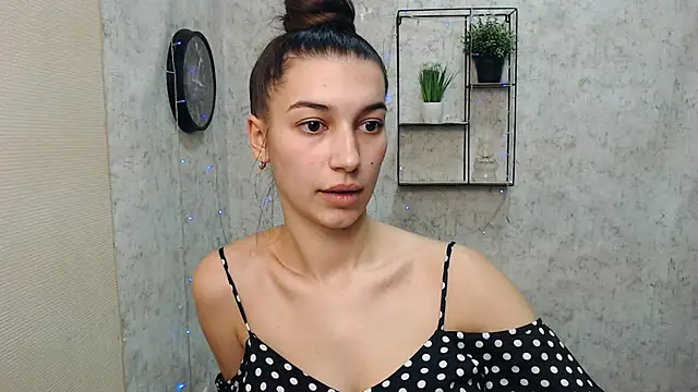 KarolinaRosse  online show from 01/14/25, 01:28