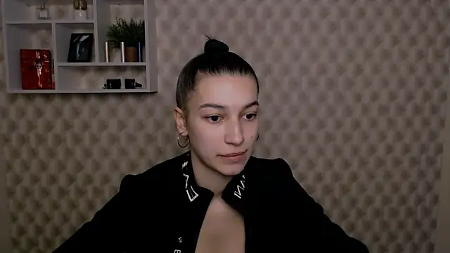KarolinaRosse  online show from 01/16/25, 07:07