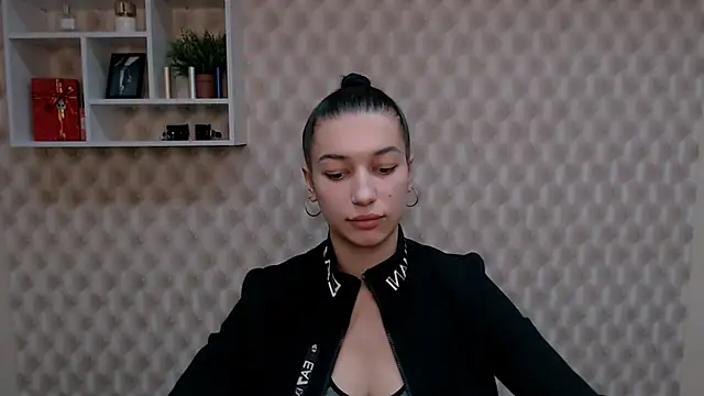 KarolinaRosse  online show from 01/16/25, 10:10