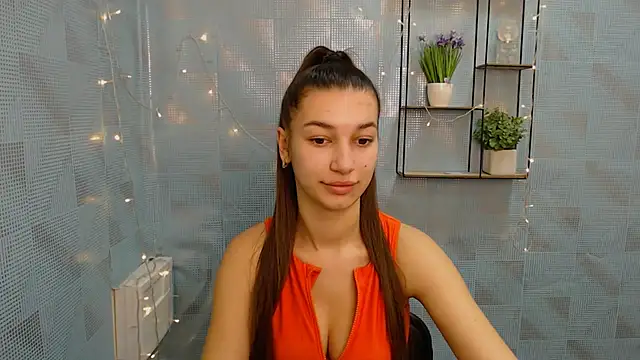KarolinaRosse  online show from 01/22/25, 07:03