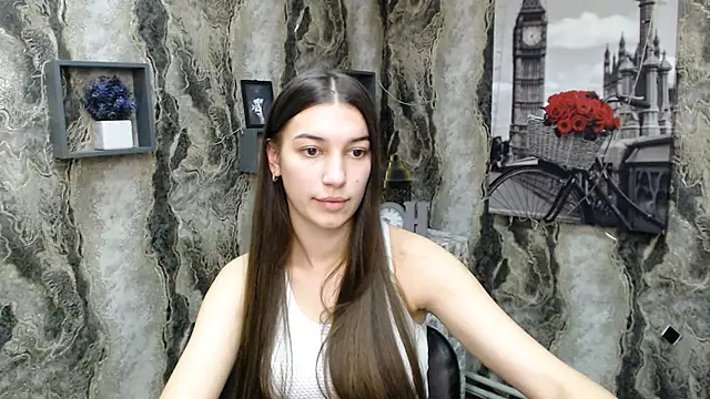 KarolinaRosse  online show from 02/03/25, 09:52