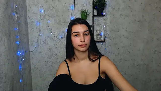 KarolinaRosse  online show from 02/28/25, 10:09