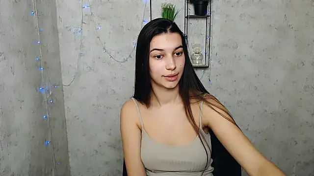 KarolinaRosse  online show from 03/01/25, 10:13