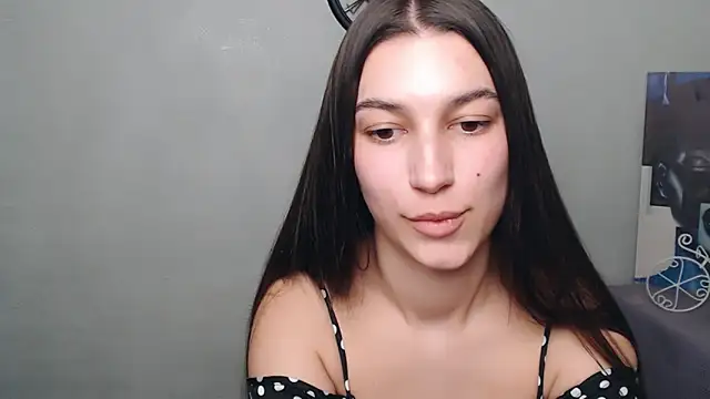 KarolinaRosse  online show from 03/14/25, 02:41