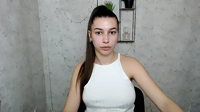 KarolinaRosse  online show from 03/21/25, 10:06