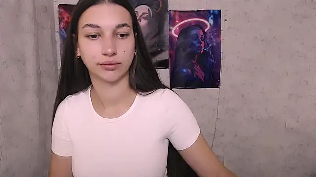 KarolinaRosse  online show from 09/22/25, 05:20