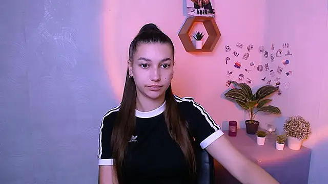 KarolinaRosse  online show from 09/30/25, 05:12