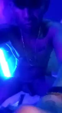 Snapshot of Alexandrei chatting on 12/04/24, 11:30 Alexandrei online show from 12/04/24, 11:30