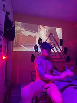 Snapshot of Alexandrei chatting on 09/13/25, 07:30 Alexandrei online show from 09/13/25, 07:30