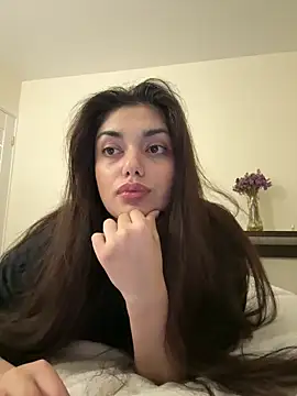 Snapshot of Sweet_Khalifa_ chatting on 12/13/24, 06:05 Sweet Khalifa online show from 12/13/24, 06:05