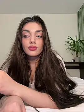 Snapshot of Sweet_Khalifa_ chatting on 02/28/25, 03:37 Sweet Khalifa online show from 02/28/25, 03:37