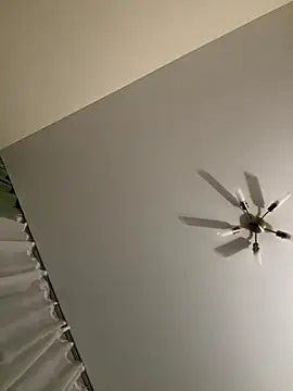 Snapshot of Sweet_Khalifa_ chatting on 11/09/25, 02:59 Sweet Khalifa online show from 11/09/25, 02:59