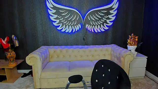 Snapshot of anemarieejolie chatting on 10/09/25, 05:11 anemarieejolie online show from 10/09/25, 05:11