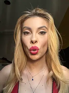 LaraAddison online show from 02/14/25, 09:34