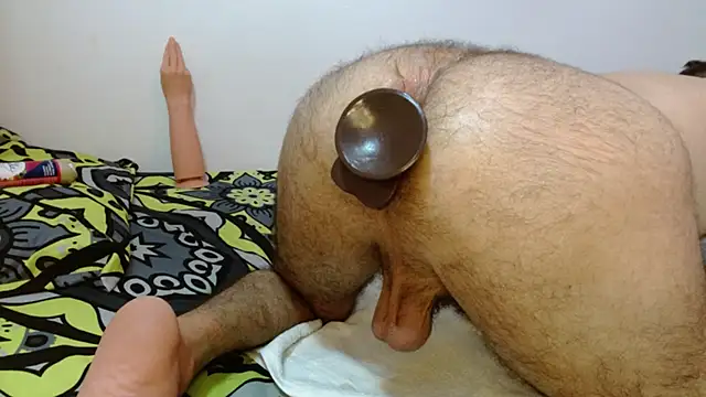 Snapshot of fetish_padrino chatting on 02/16/25, 09:59 fetish padrino online show from 02/16/25, 09:59
