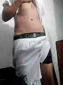 Snapshot of Fexdram_ chatting on 12/05/24, 04:53 Fexdram online show from 12/05/24, 04:53