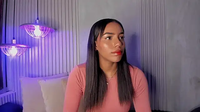 ChloeTayylor  online show from 01/10/25, 08:26