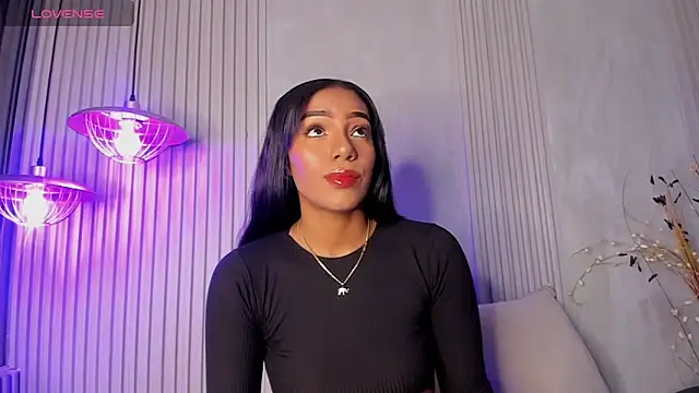 ChloeTayylor  online show from 01/18/25, 08:51