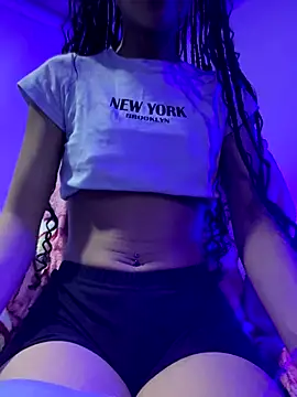 Snapshot of bonnie_18x chatting on 11/26/25, 09:38 bonnie 18x online show from 11/26/25, 09:38