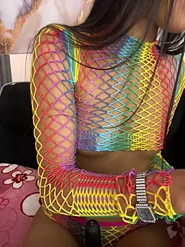 Snapshot of bonnie_18x chatting on 12/03/25, 11:36 bonnie 18x online show from 12/03/25, 11:36