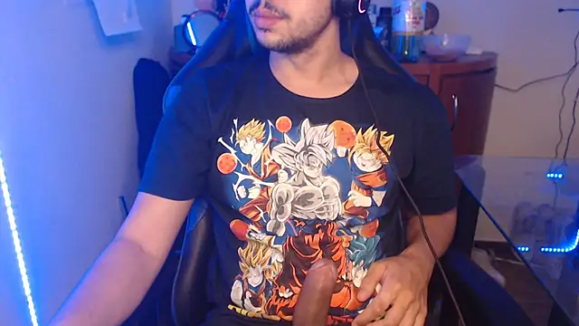 Snapshot of anjonoturno1 chatting on 10/18/25, 01:56 anjonoturno1 online show from 10/18/25, 01:56