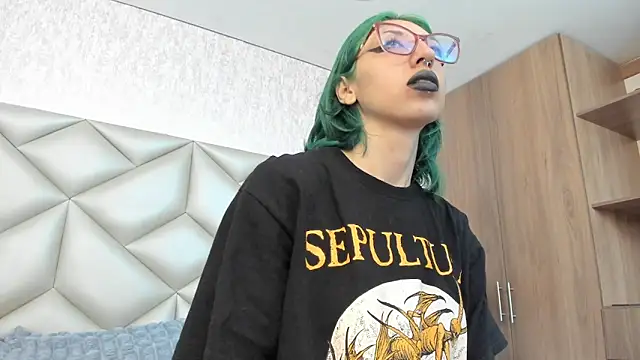 Im gaia online show from 09/15/25, 12:27