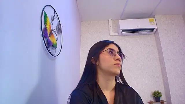 Snapshot of Amy_wats0n chatting on 11/21/25, 07:12 Amy wats0n online show from 11/21/25, 07:12