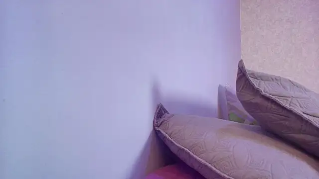 Snapshot of Amy_wats0n chatting on 12/03/25, 07:01 Amy wats0n online show from 12/03/25, 07:01