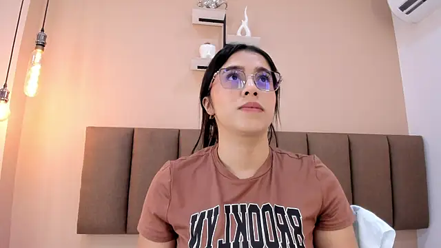 Amy wats0n online show from 06/12/26, 07:02