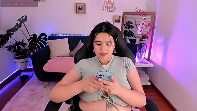 Snapshot of Pamela_cheverry chatting on 02/06/25, 09:53 Pamela cheverry online show from 02/06/25, 09:53