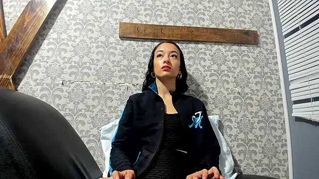 Mia scarlet69 online show from 01/14/25, 12:03