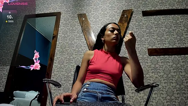Mia scarlet69 online show from 01/15/25, 07:01