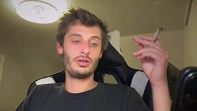 Dylansd online show from 12/17/24, 05:18