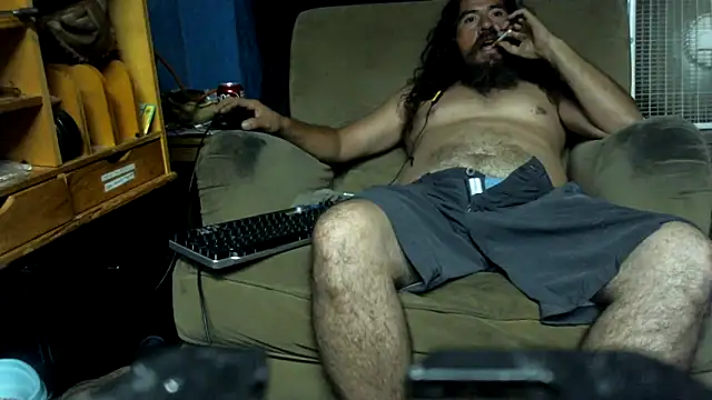 Snapshot of linksjack1010 chatting on 11/20/25, 01:22 linksjack1010 online show from 11/20/25, 01:22